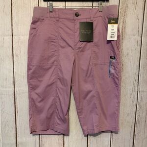 Lee Flex-to-Go Mid Rise Relaxed Fit Bermuda, Capri Bottoms size 16W NWT